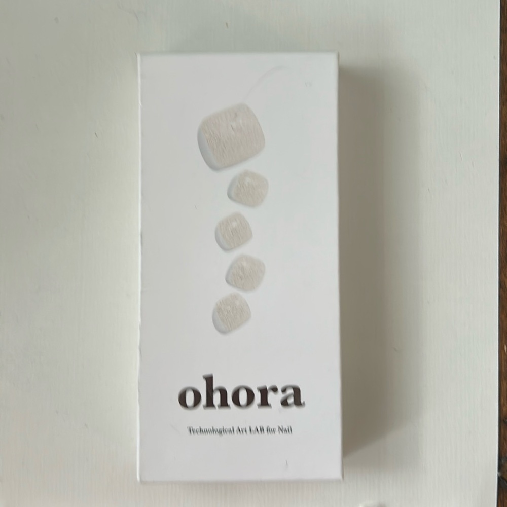 Ohora gel toe nails. P. Sugar color